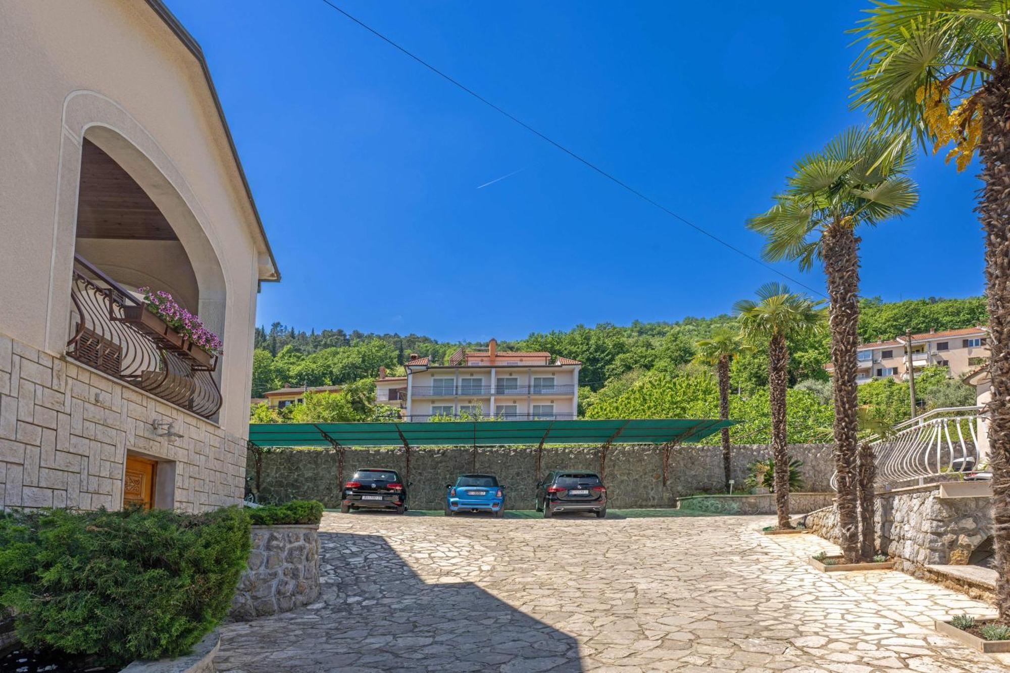 Villa Klaric Apartments Lovran Ngoại thất bức ảnh